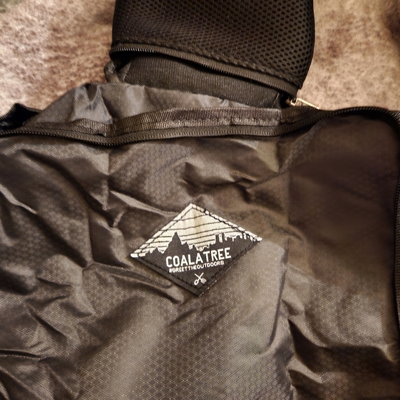 Backpack - Picture 2 of 3